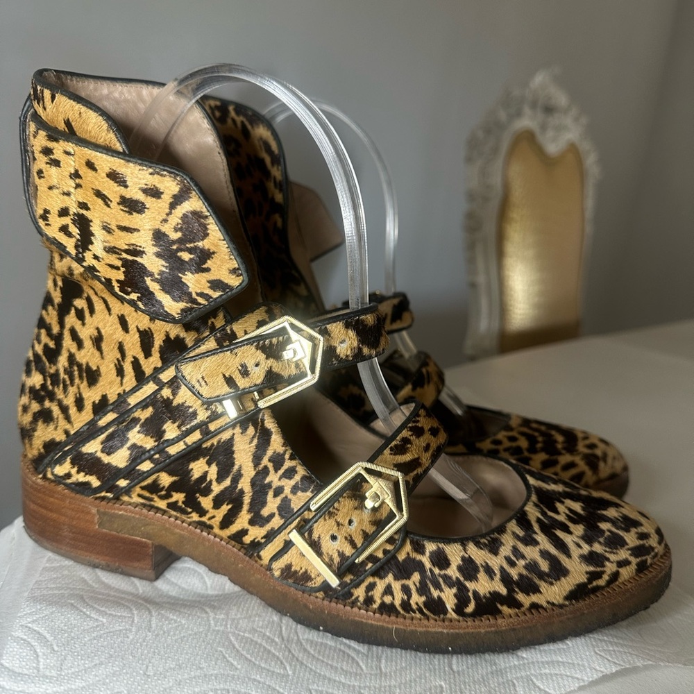 Femmes Sans Peur Maryjane style ankle boots 
Calf hair leather luxury size 8.5